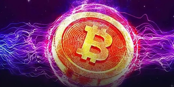 Web3.0日报：贝莱德入场ETH现货ETF竞赛，NFT冰淇淋店引爆成都